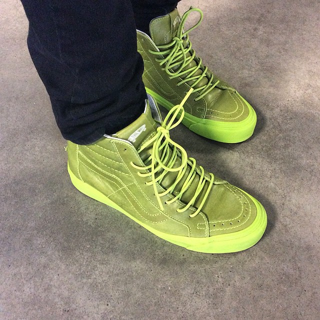 艺术家笔下的球鞋,你还认得出 vans 么?