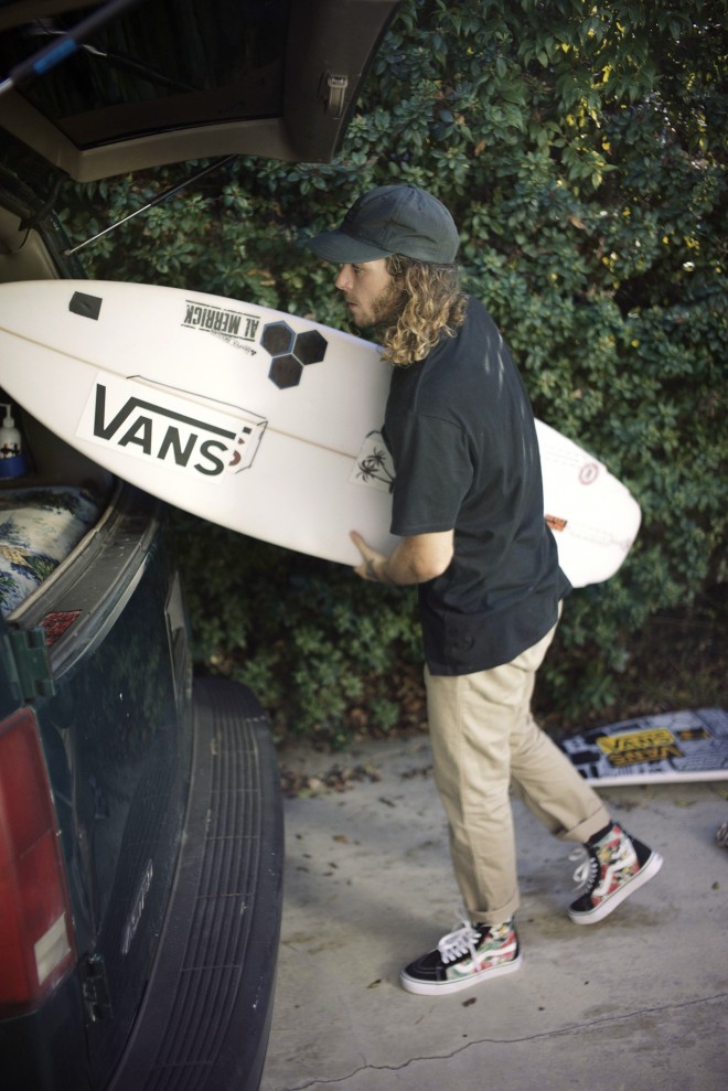 Vans 携手跨领域代表人物,向传奇鞋款 Sk8-Hi 致敬-Vans爱好者