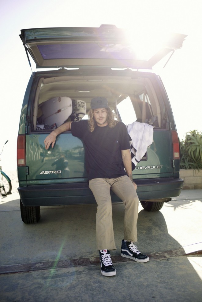Vans 携手跨领域代表人物,向传奇鞋款 Sk8-Hi 致敬-Vans爱好者