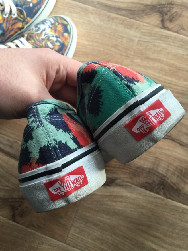 【上手玩】我的 KENZO 情结:KENZO x Vans 联名老鞋-Vans爱好者