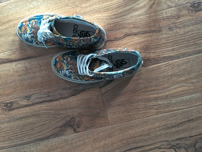 【上手玩】我的 KENZO 情结:KENZO x Vans 联名老鞋-Vans爱好者