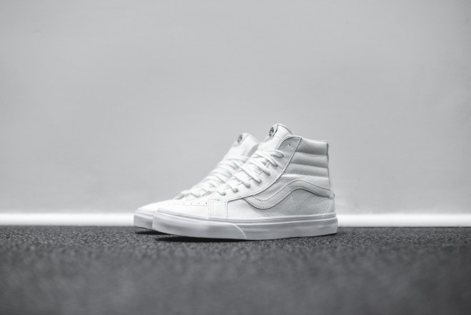 【详览】Vans Sk8-Hi Zip 纯白配色鞋款-Vans爱好者