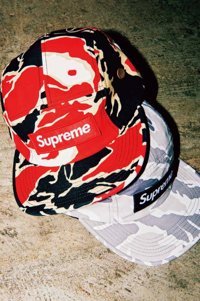 Supreme x Vans Era 全新联名预览-Vans爱好者