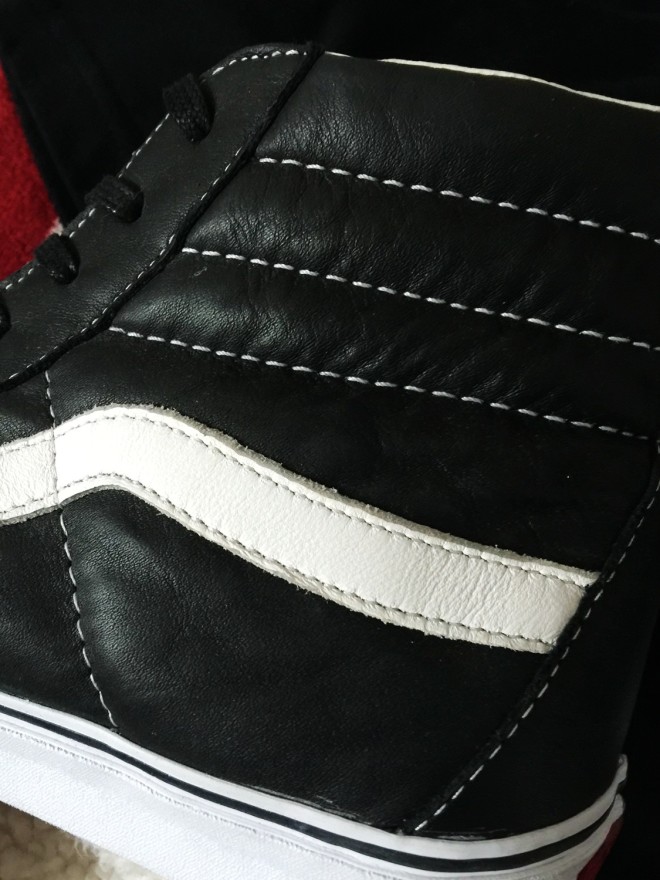 【上手玩】Vans Vault、Pro、MTE 三大支线四双黑色鞋款-Vans爱好者