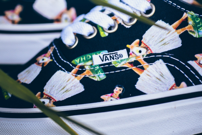 Vans Authentic 
