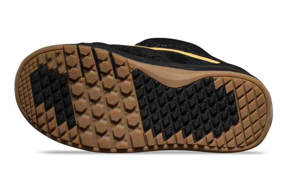 Vans 为 Mary Rand 发布全新签名 Ferra Pro 滑雪靴-Vans爱好者