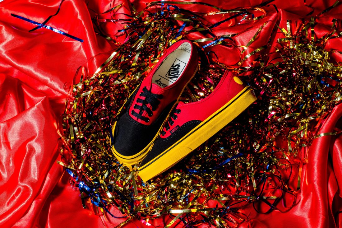 详览 | Disney x Vans 米老鼠 90 周年联名系列-Vans爱好者