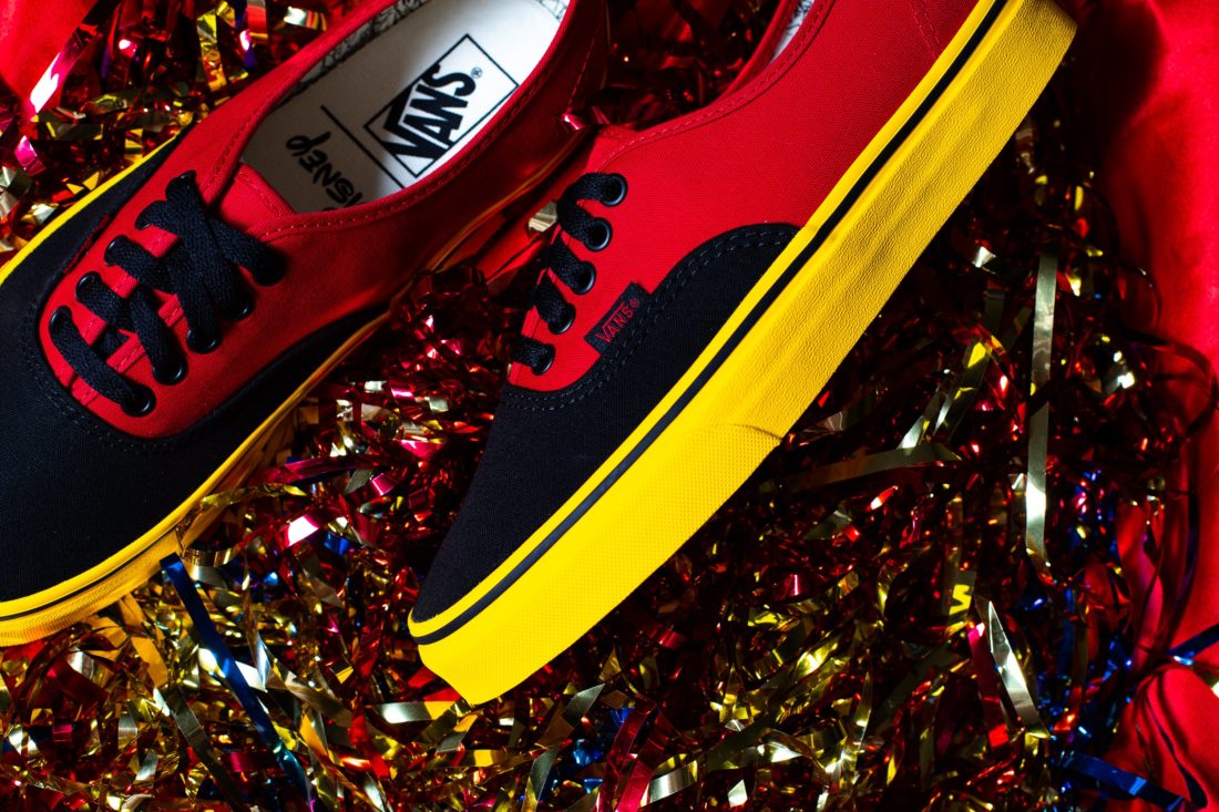 详览 | Disney x Vans 米老鼠 90 周年联名系列-Vans爱好者
