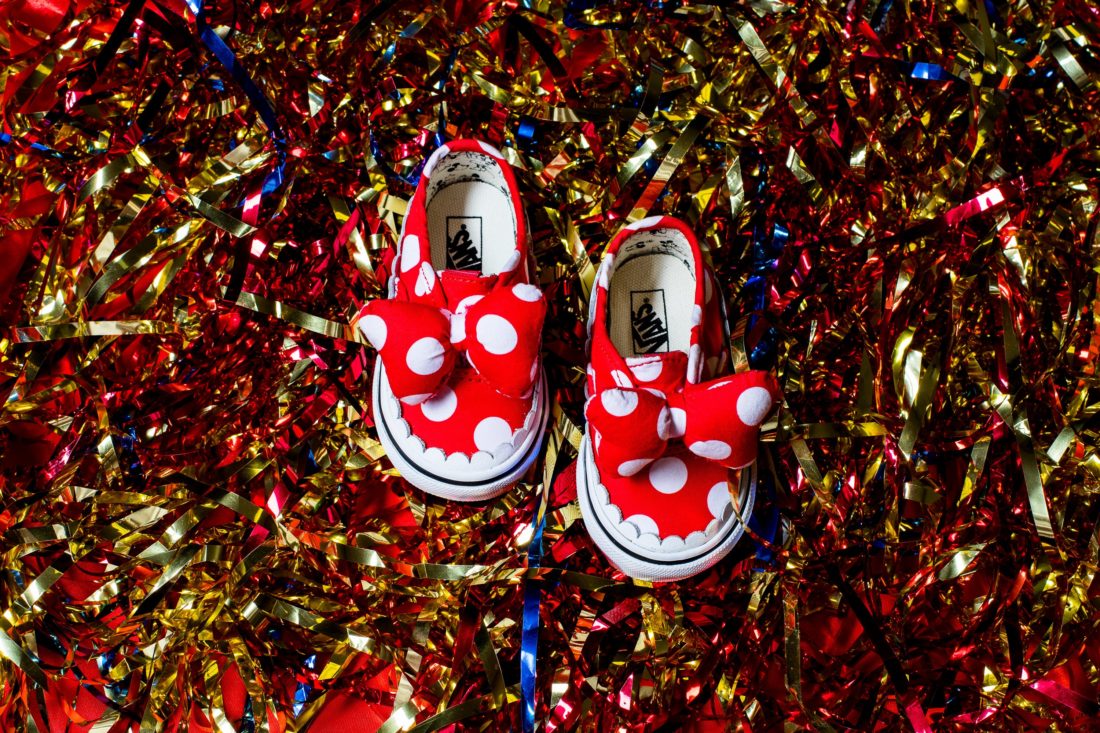 详览 | Disney x Vans 米老鼠 90 周年联名系列-Vans爱好者