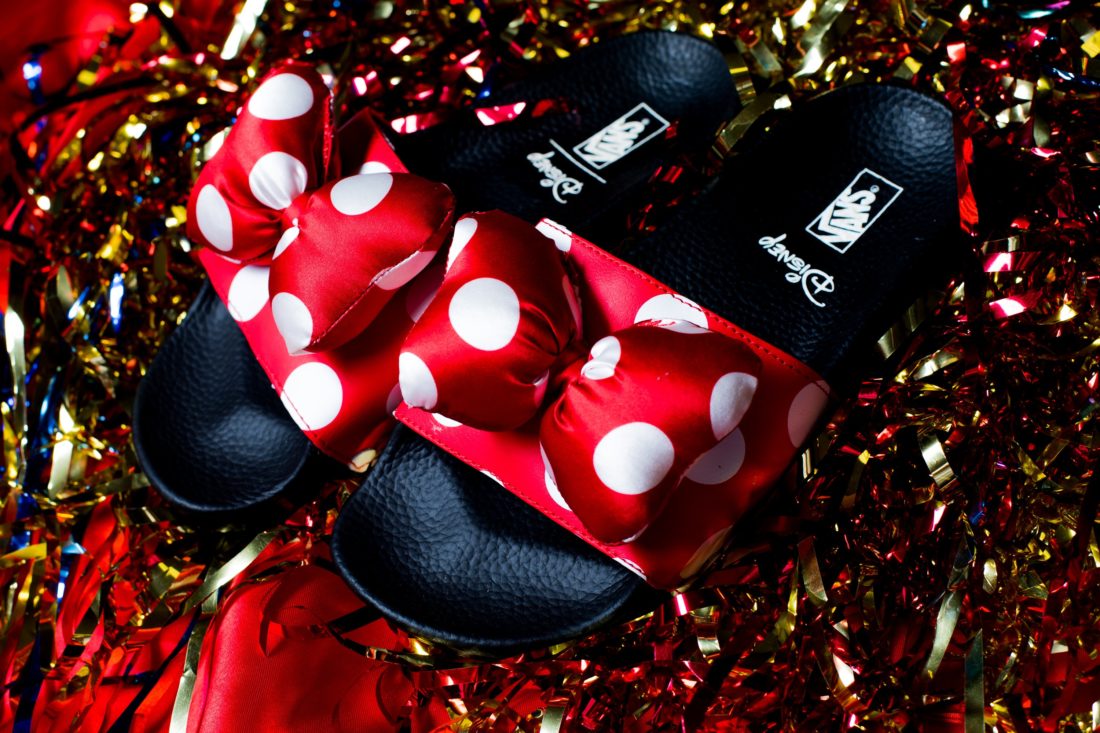 详览 | Disney x Vans 米老鼠 90 周年联名系列-Vans爱好者