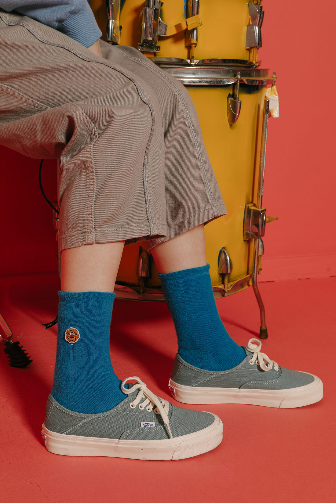 用 Authentic 演绎可爱童真,塔卡沙 TYAKASHA x 芝麻街 Lookbook-Vans爱好者