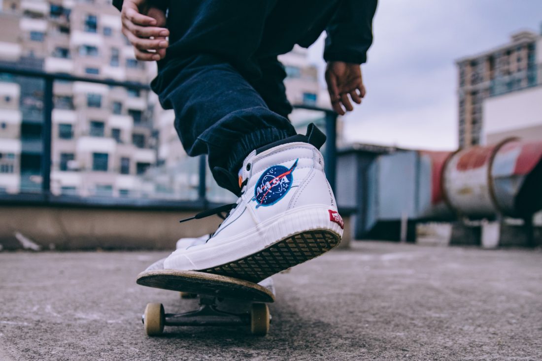 上脚照 | NASA x Vans 2018 联名系列-Vans爱好者