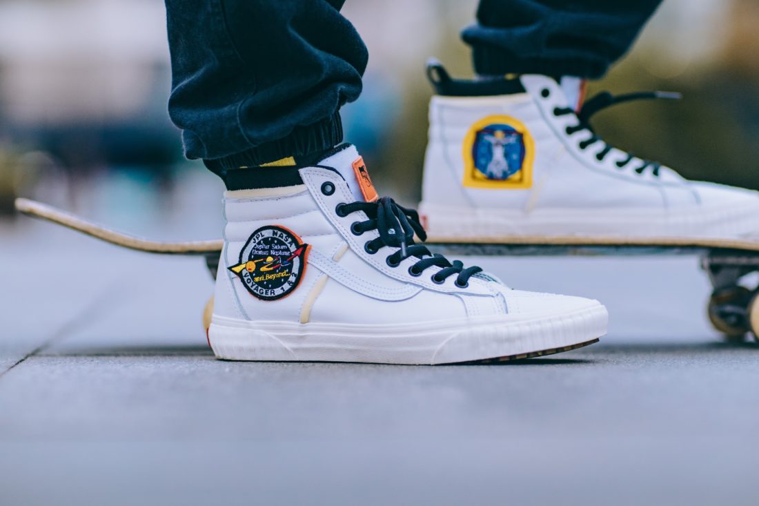 上脚照 | NASA x Vans 2018 联名系列-Vans爱好者