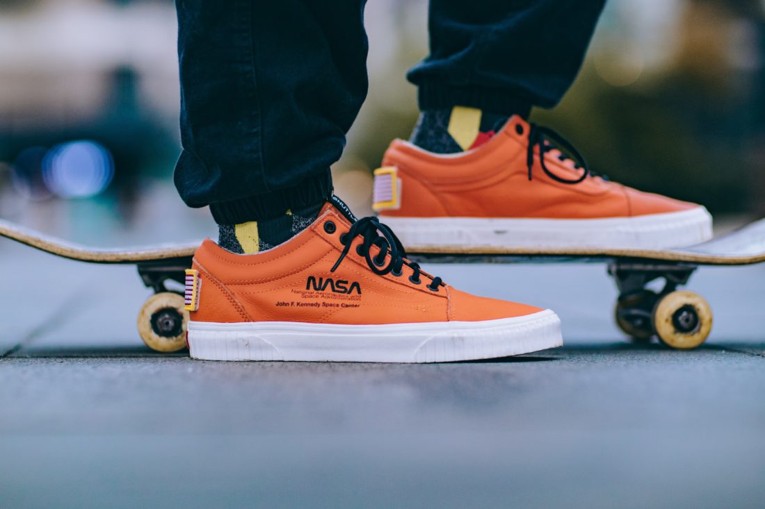 上脚照 | NASA x Vans 2018 联名系列-Vans爱好者