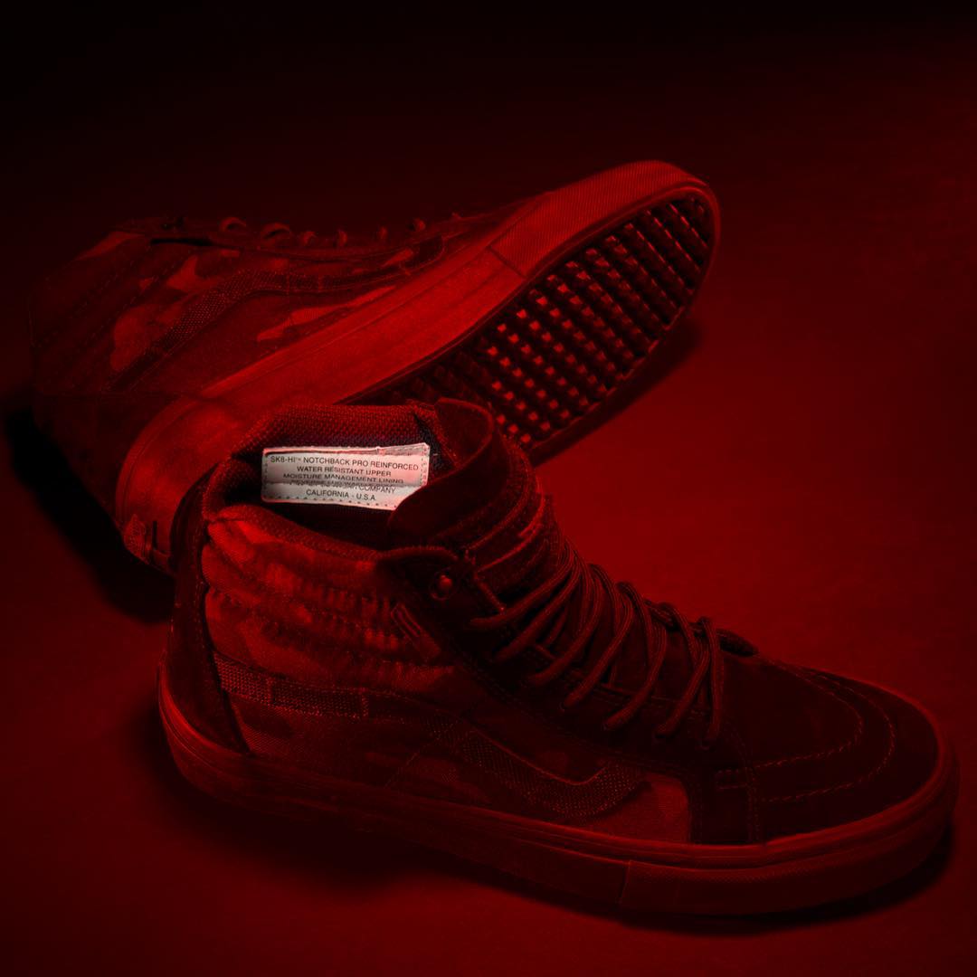 预告 | DEFCON x Vans Sk8-Hi Notchback Pro 联名鞋款-Vans爱好者