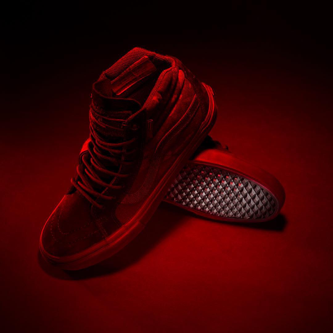 预告 | DEFCON x Vans Sk8-Hi Notchback Pro 联名鞋款-Vans爱好者