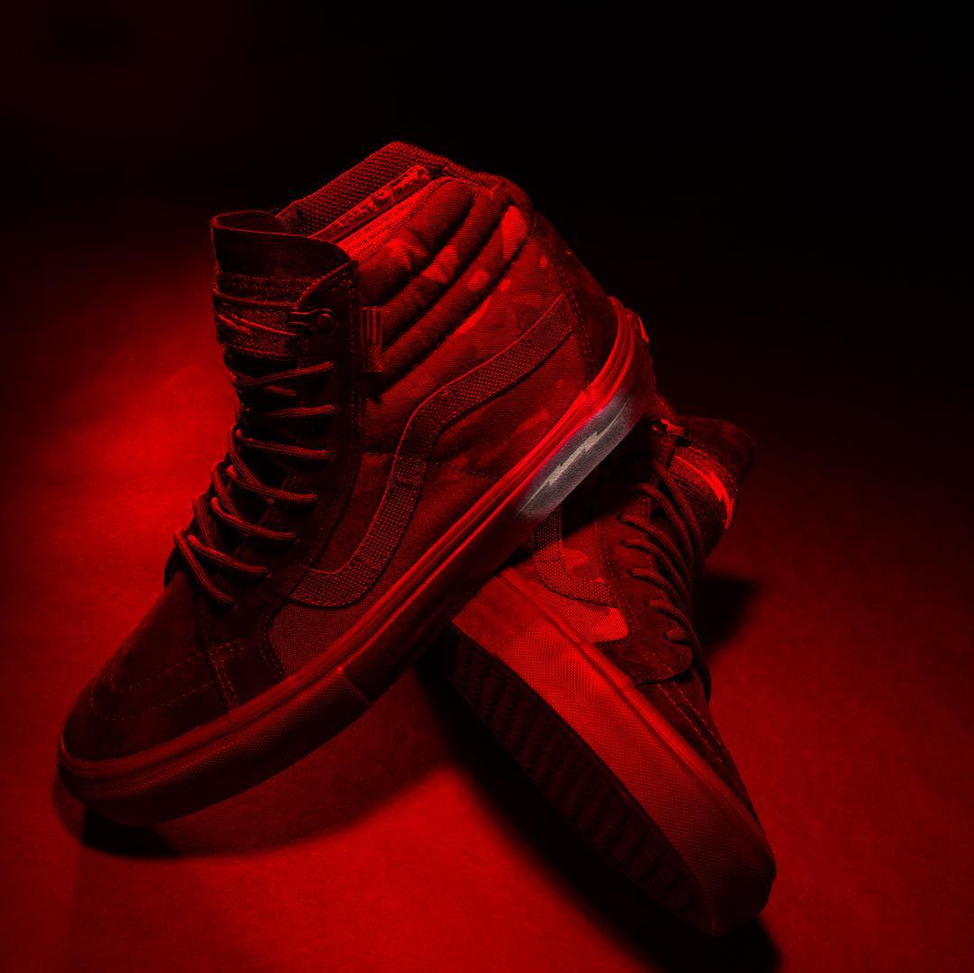 预告 | DEFCON x Vans Sk8-Hi Notchback Pro 联名鞋款-Vans爱好者