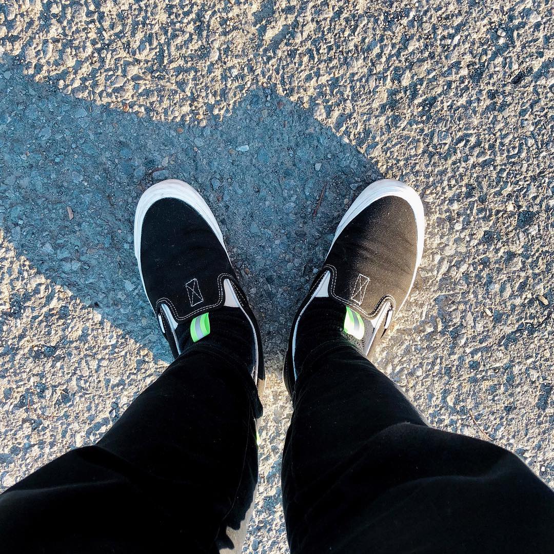 上脚照 WDYWT | 真正权志龙同款 Style 36 现身江湖,快来看看上电视的有没有你!-Vans爱好者