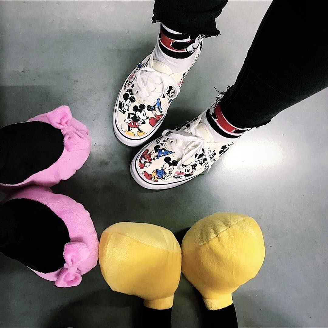 上脚照 WDYWT | 真正权志龙同款 Style 36 现身江湖,快来看看上电视的有没有你!-Vans爱好者