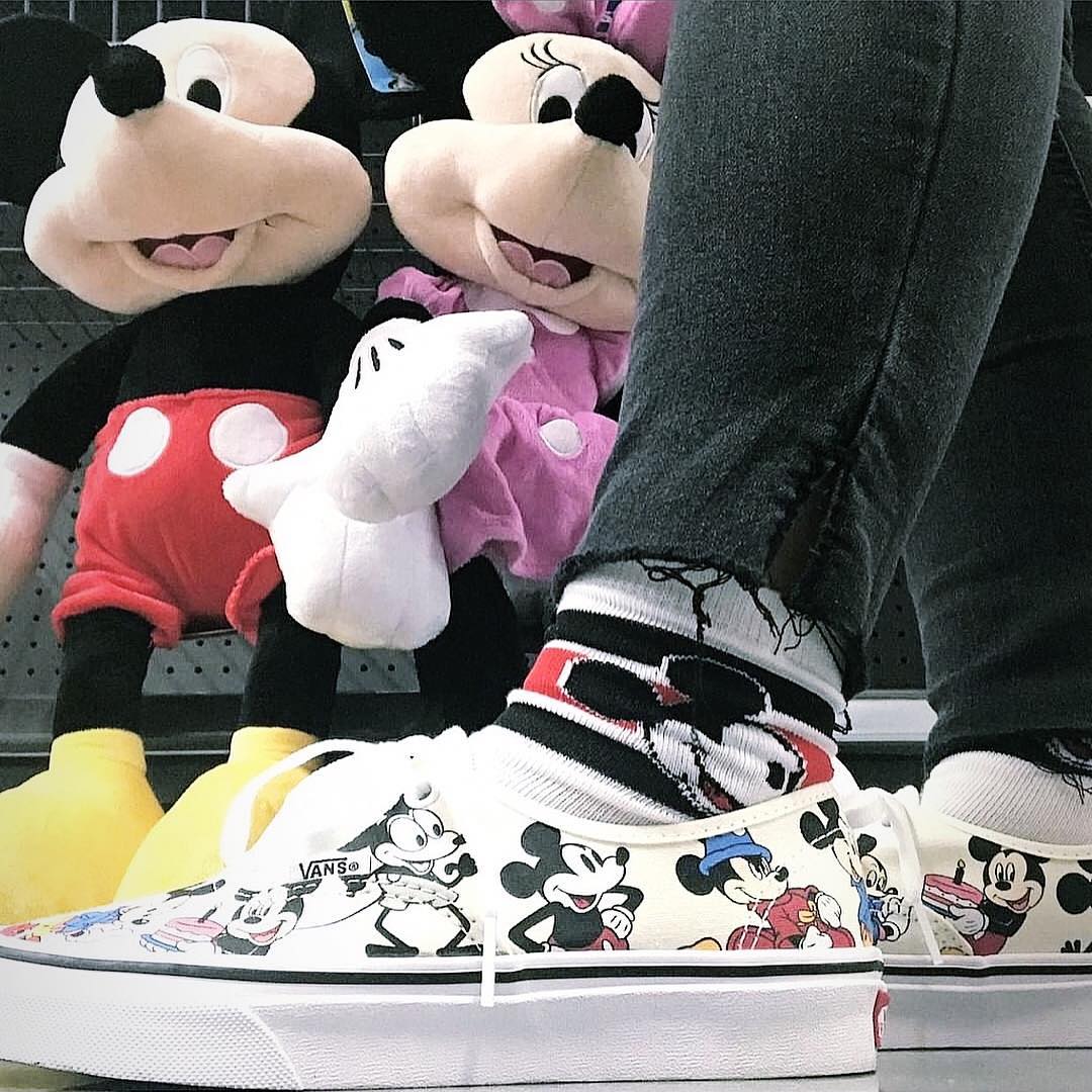 上脚照 WDYWT | 真正权志龙同款 Style 36 现身江湖,快来看看上电视的有没有你!-Vans爱好者