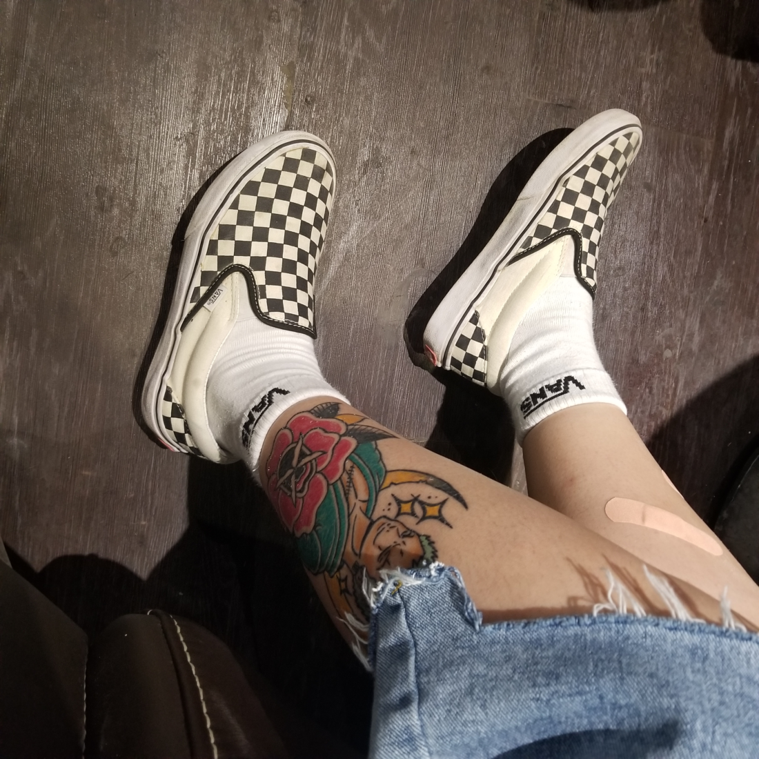 上脚照 WDYWT | 真正权志龙同款 Style 36 现身江湖,快来看看上电视的有没有你!-Vans爱好者