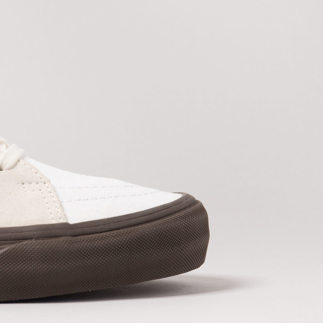 独家预告 | Taka Hayashi x Vans Vault Sk8-Hi SR LX 联名系列-Vans爱好者