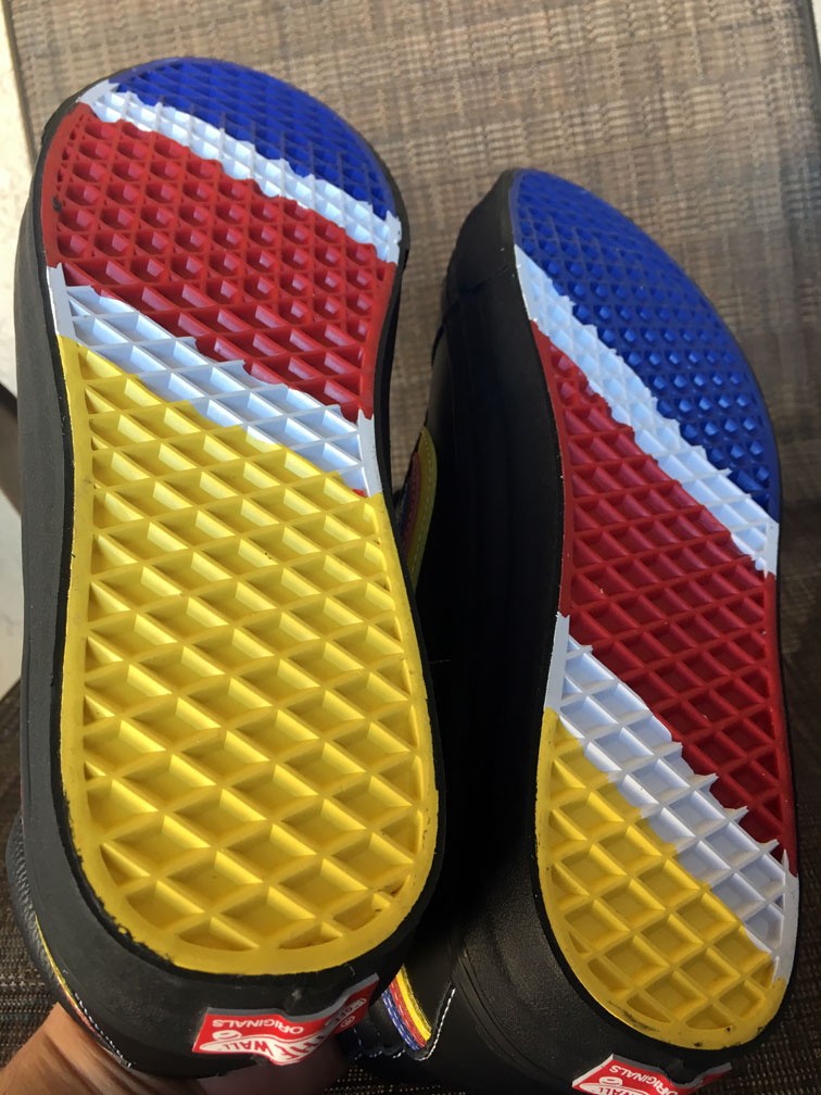 上手玩 | Bows and Arrows x Vans Vault 提前开箱上脚-Vans爱好者