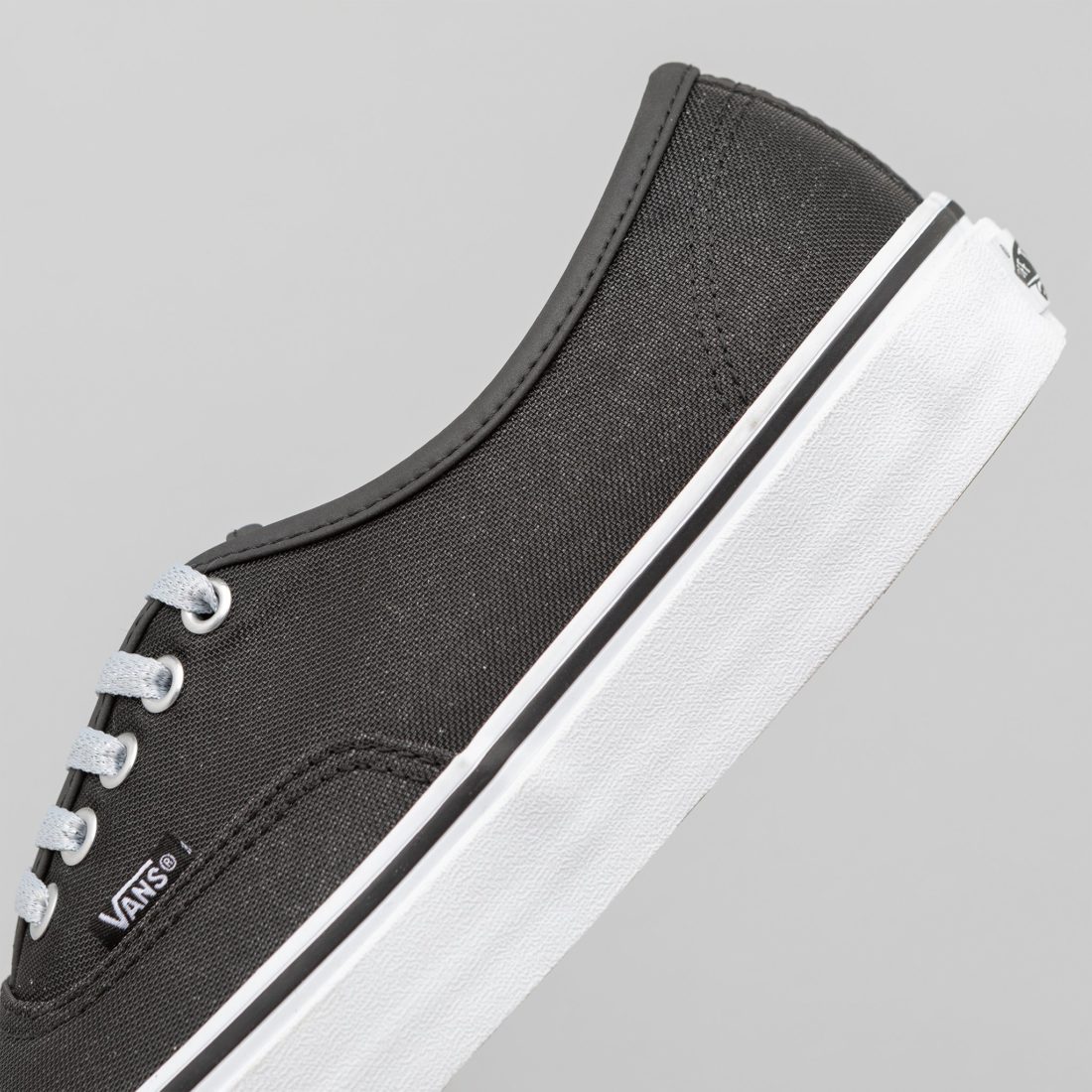 详览 | Vans Vault
