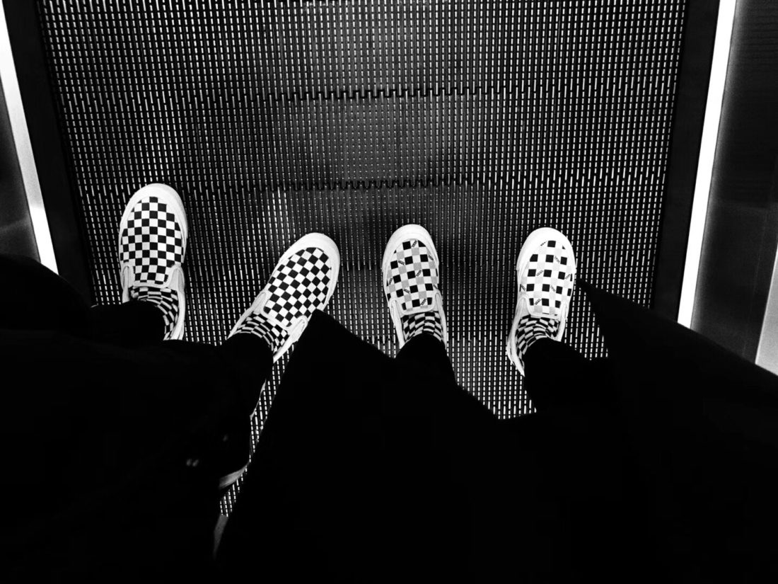 上脚照 WDYWT | 不怕告诉你！我穿 Vans 走遍海角天涯！-Vans爱好者