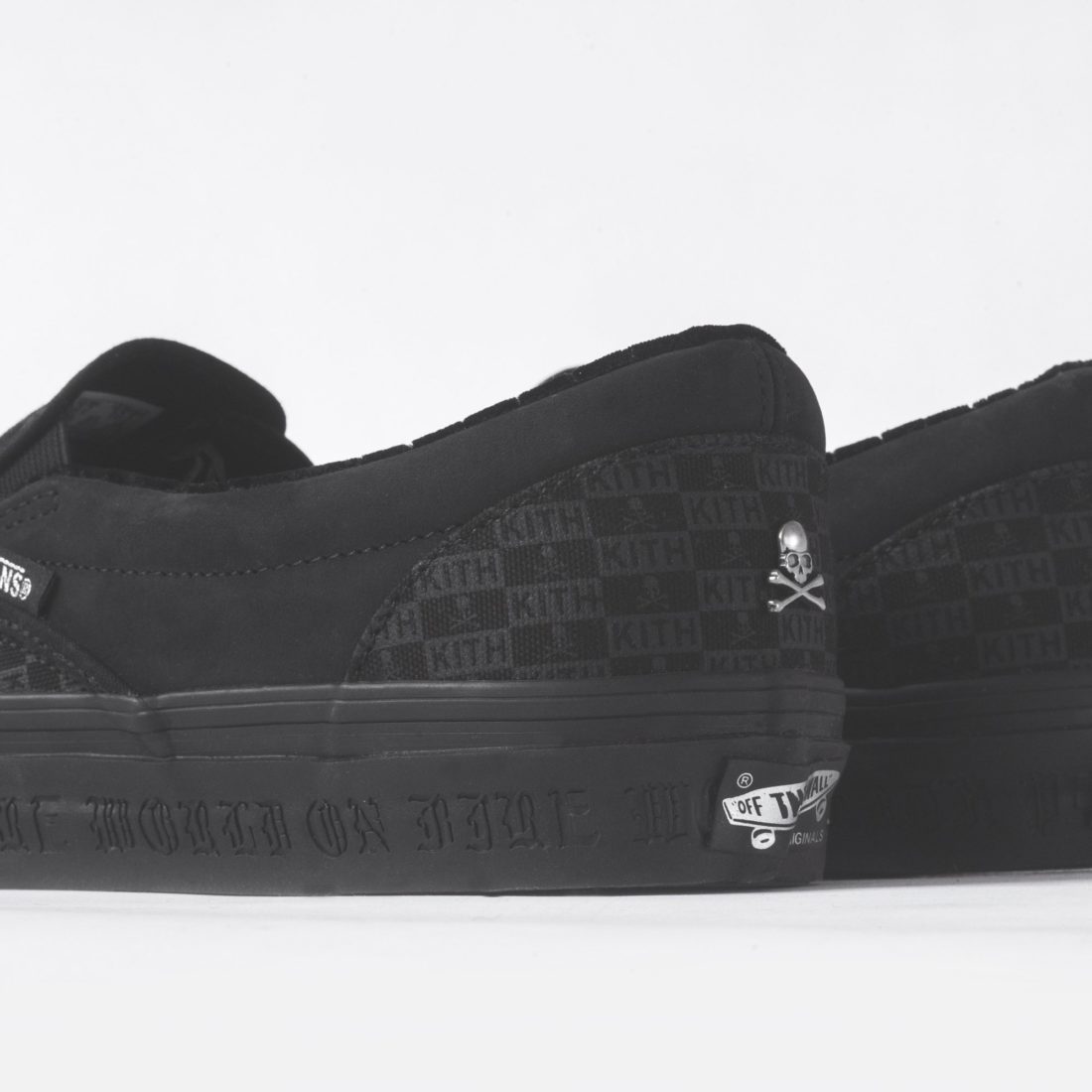 详览 | KITH x mastermind WORLD x Vans Vault 三方联名-Vans爱好者