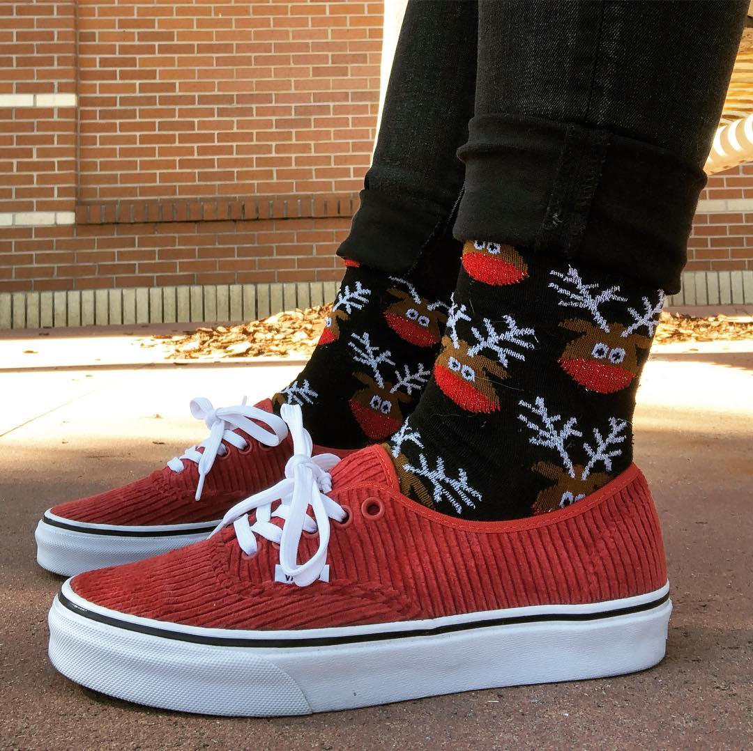 上脚照 WDYWT | 春节前一大波 Vans 上脚,每一双都让你眼前一亮!-Vans爱好者