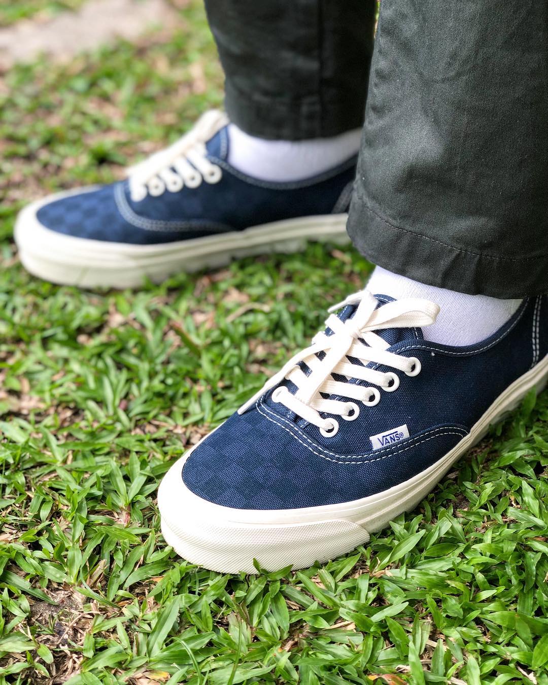 上脚照 WDYWT | 春节前一大波 Vans 上脚,每一双都让你眼前一亮!-Vans爱好者