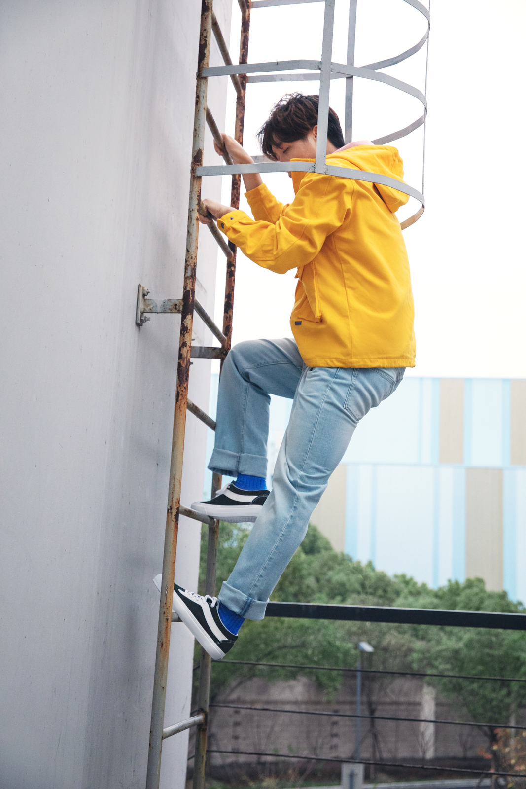 上脚照 | Vans Bold Ni 全新鞋款-Vans爱好者