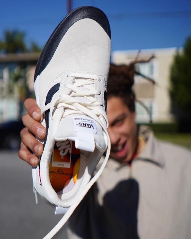 Vans 为旗下滑手 Tyson Peterson 推出个人专属配色 UltraRange Pro-Vans爱好者