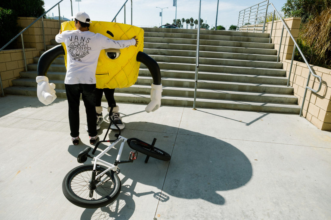 Vans 为 BMX 职业骑手 Kevin Peraza 推出 Old Skool Pro BMX 全新鞋款-Vans爱好者