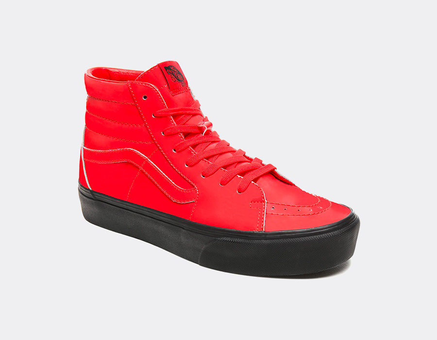 更多单品曝光,David Bowie x Vans 联名系列还有服装配件-Vans爱好者