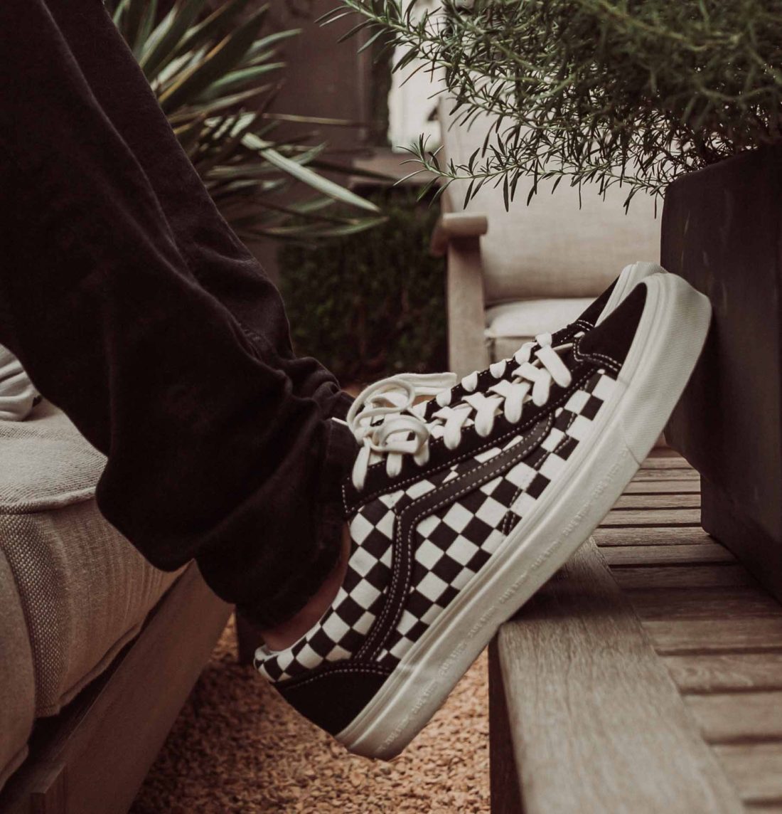 上脚照 | Modernica x Vans Vault 联名系列-Vans爱好者