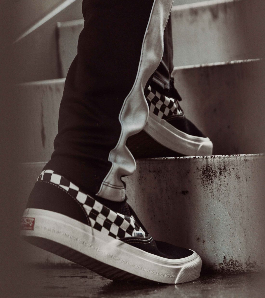 上脚照 | Modernica x Vans Vault 联名系列-Vans爱好者