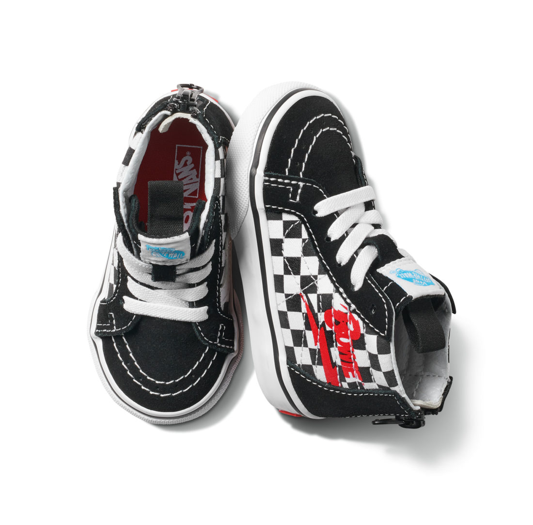 大卫·鲍伊 David Bowie x Vans 联名系列-Vans爱好者