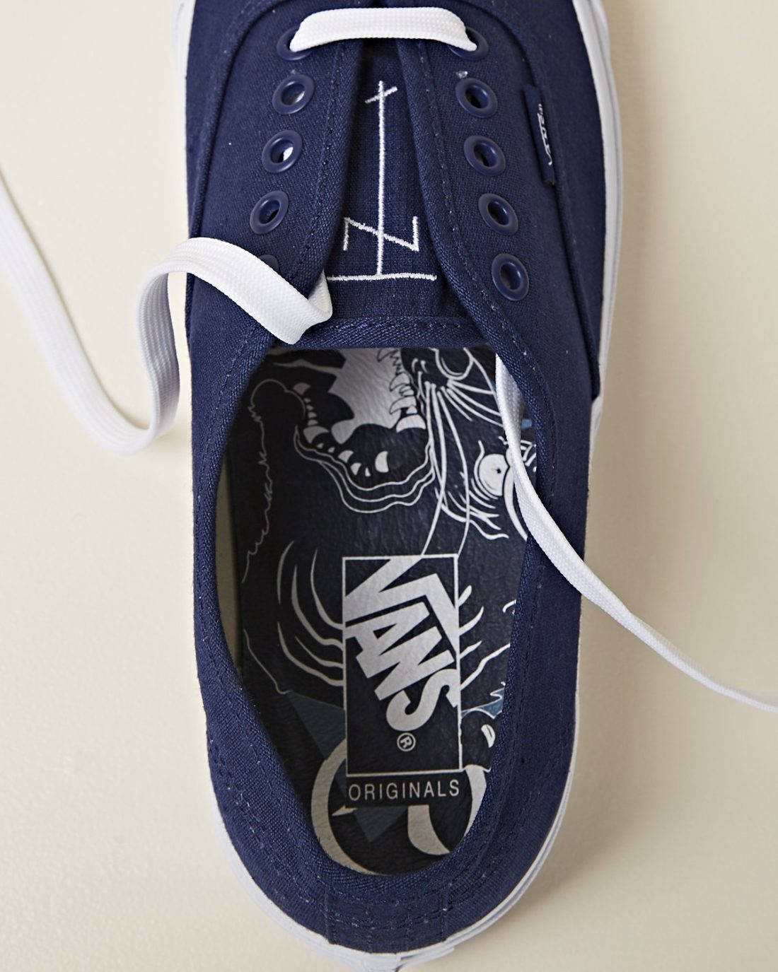 Tenue de Nîmes x Vans Vault