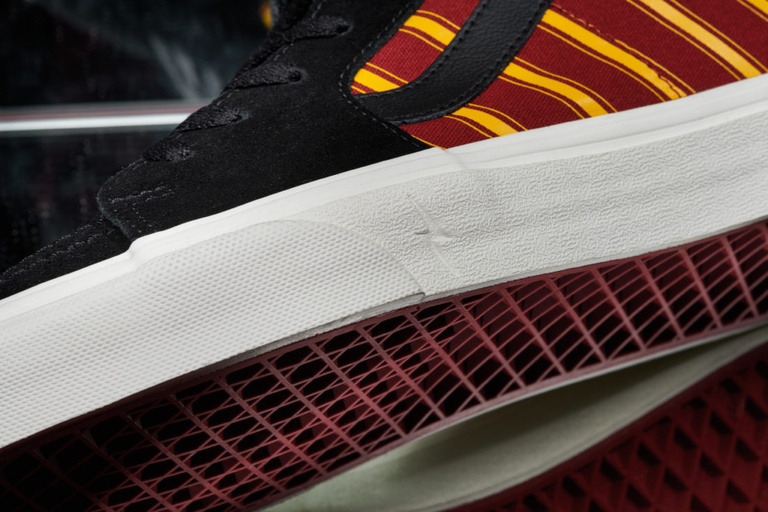 《哈利波特 Harry Potter》x Vans 联名系列-Vans爱好者