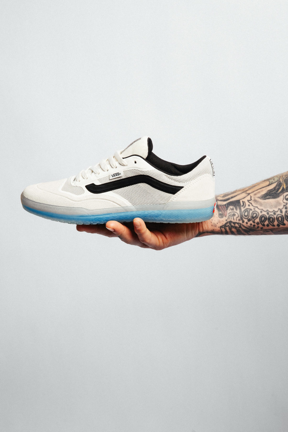 Vans AVE Pro 全新签名鞋款-Vans爱好者