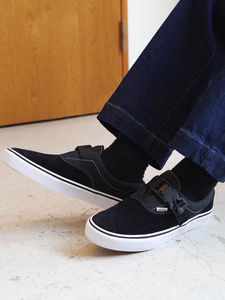 Alexander Lee Chang x Vans Era 免系带联名鞋款-Vans爱好者